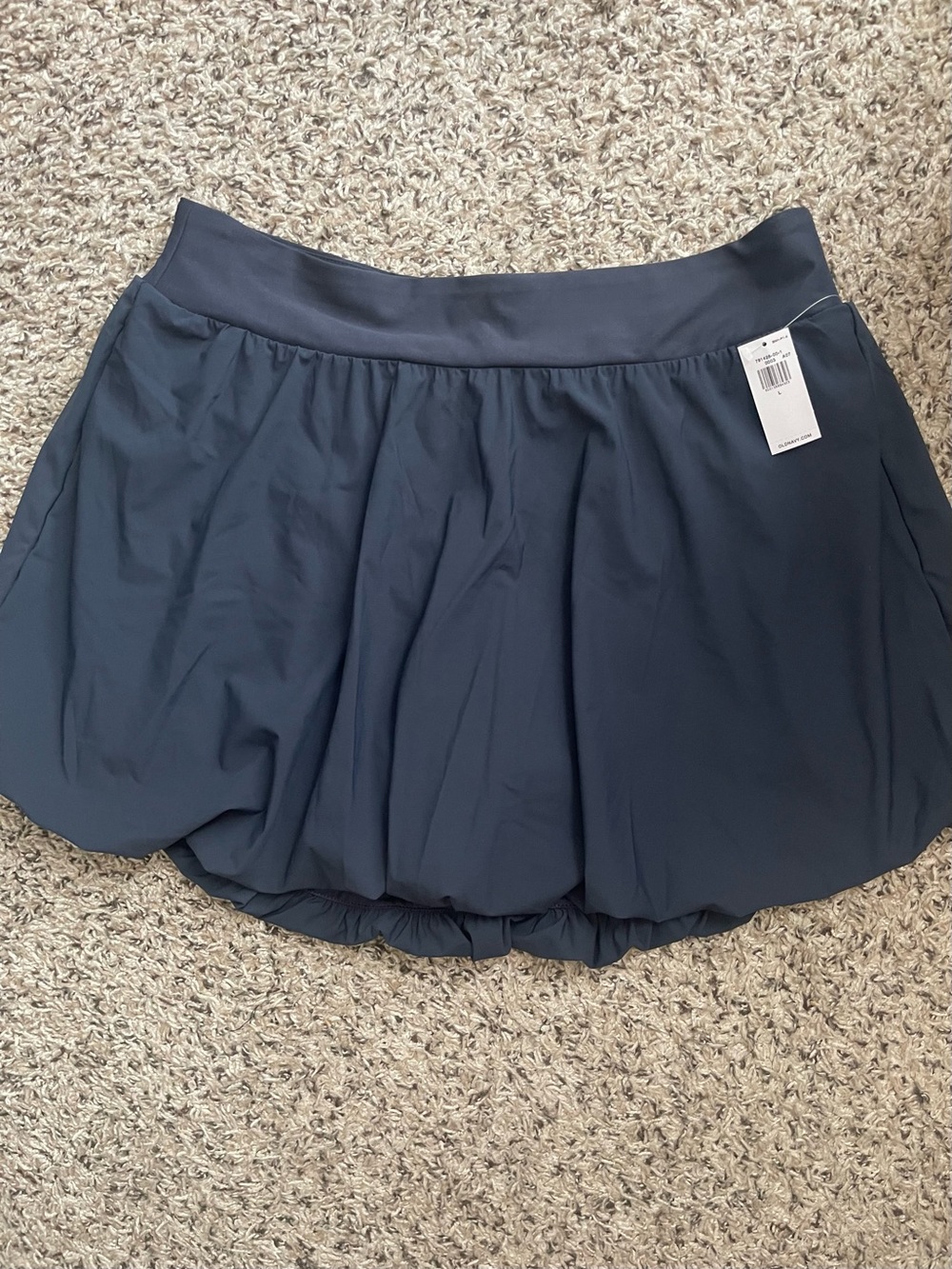 NWT Old Navy Women's Navy Bubble Skort